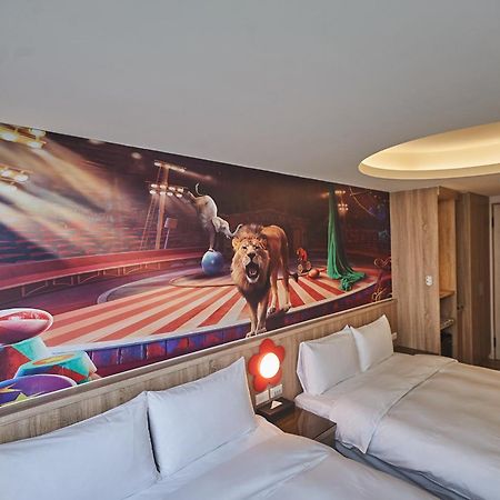 Sung Tai Hotel Гаосюн Екстер'єр фото