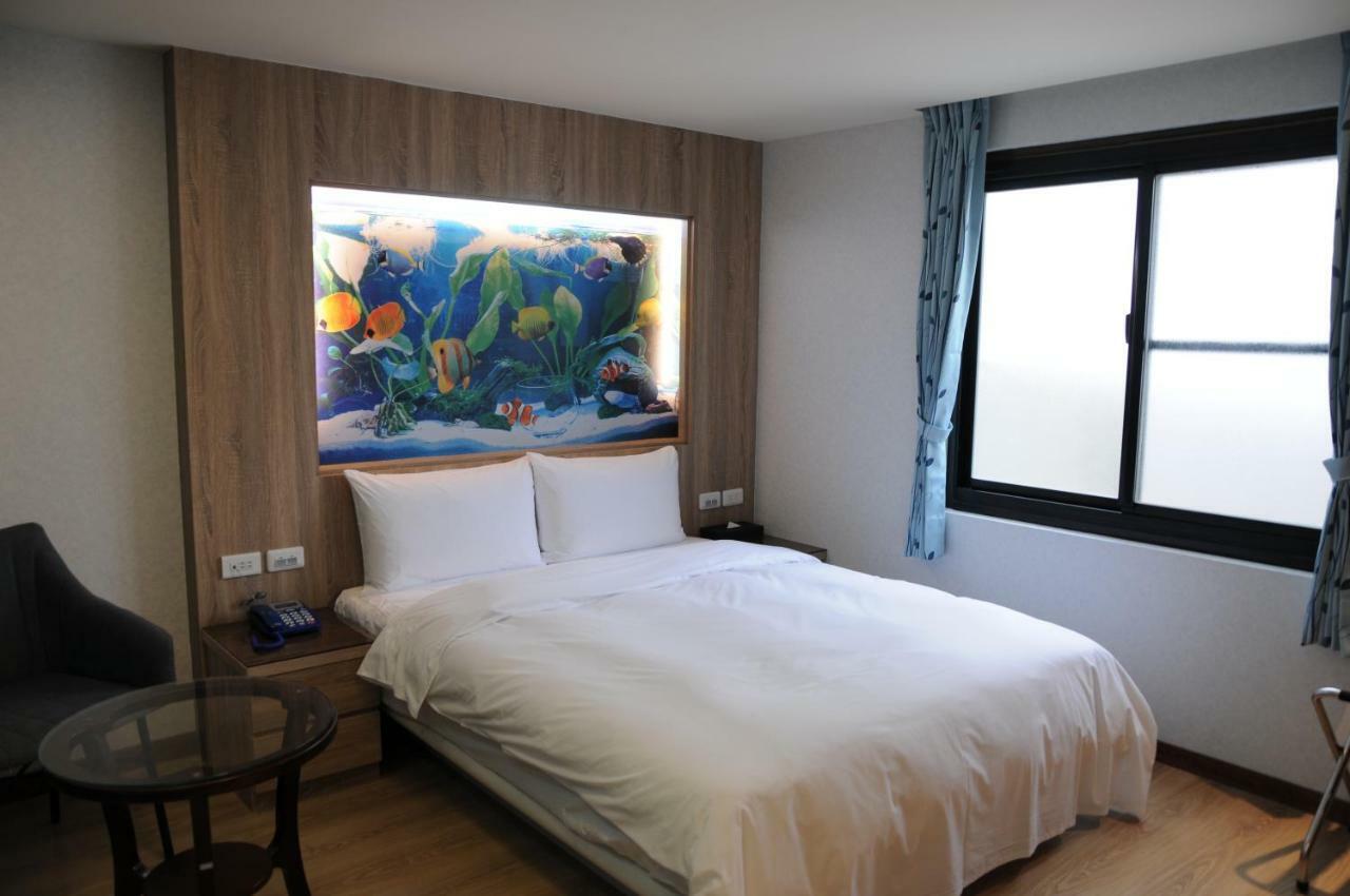 Sung Tai Hotel Гаосюн Екстер'єр фото